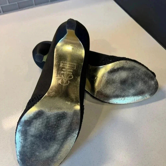 Adrianna Papell Black Peep Toe Heels - Picture 3 of 16